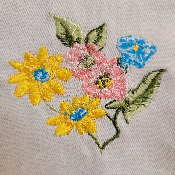 Home Sweet Home  Embroidered Tea Towel ~ Pioneer Woman ~ GUC ~ FINAL PRICE! - Picture 7 of 13